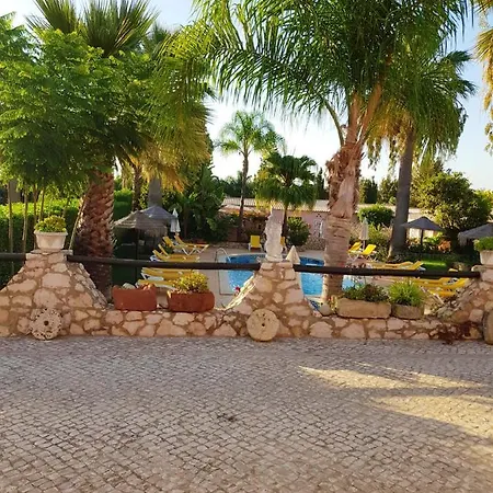 One Bedroom Appartement With Shared Pool Furnished Terrace And Wifi At Odiaxere 5 Km Away From The Beach Apartment